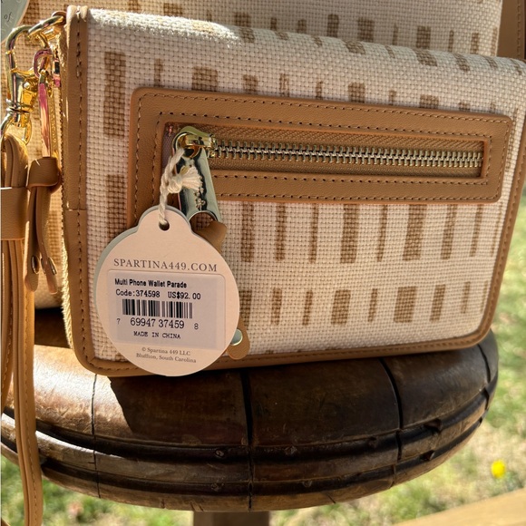 Spartina 449 pocketbook with matching wallet. New with tags! - Picture 5 of 6